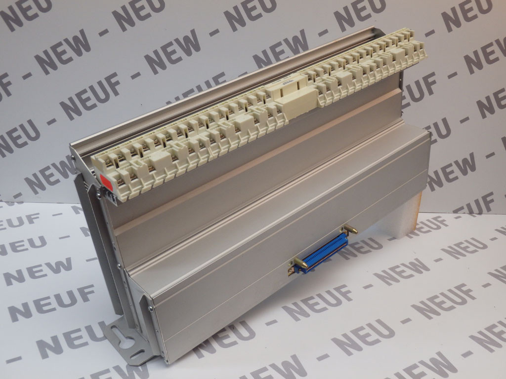 TÉLÉMÉCANIQUE  SG2-CLE3202