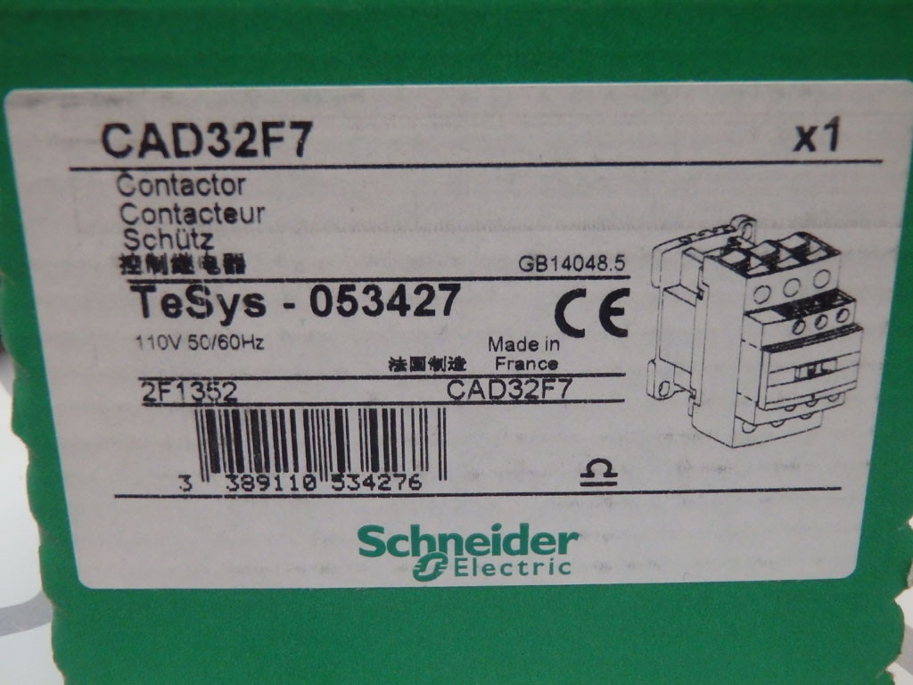 TÉLÉMÉCANIQUE  CAD32F7