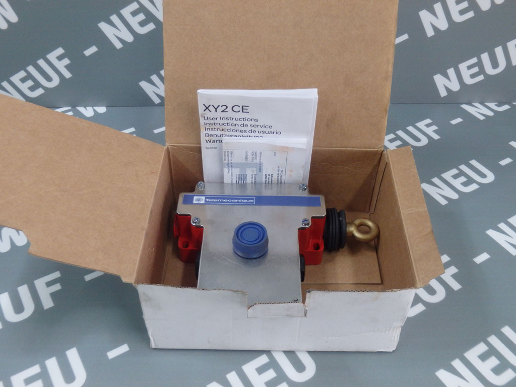 TÉLÉMÉCANIQUE  XY2CE1A250