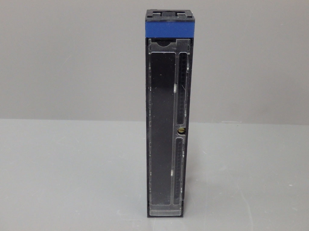 TÉLÉMÉCANIQUE  TSXBLK81