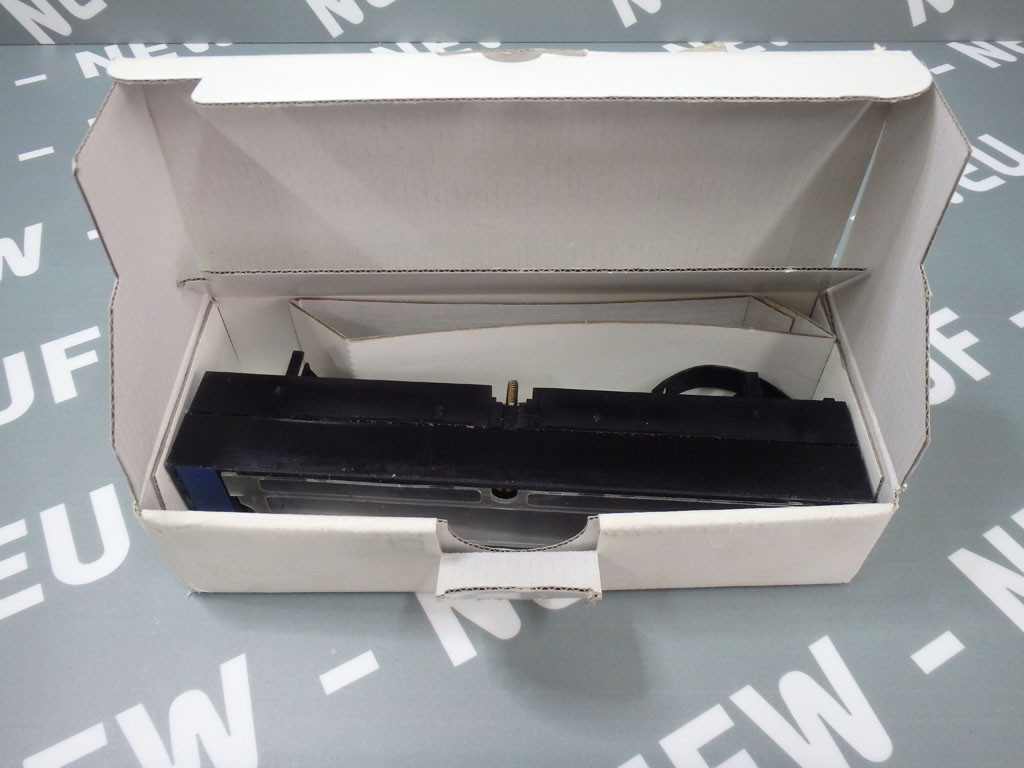 TÉLÉMÉCANIQUE  TSXBLK81