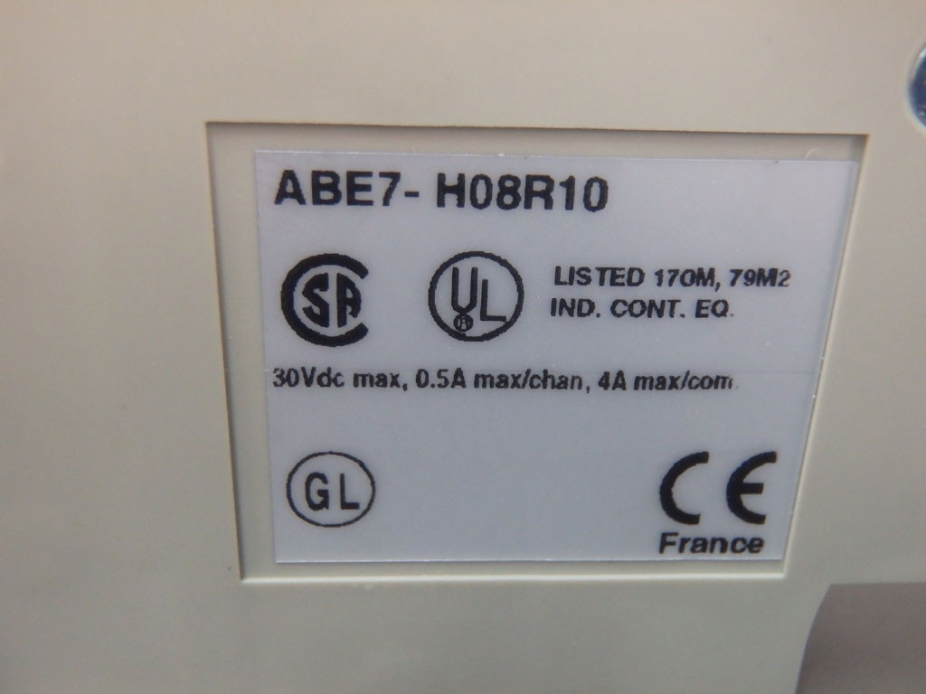 TÉLÉMÉCANIQUE  ABE7-H08R10