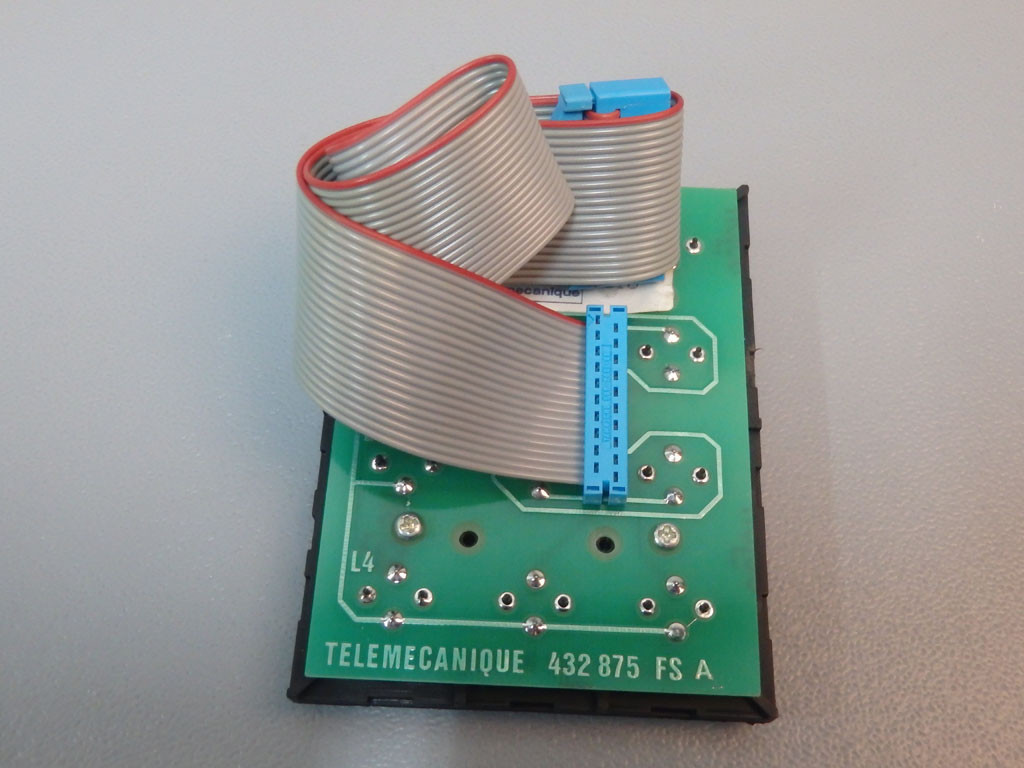 TÉLÉMÉCANIQUE  XBL-C1012F114