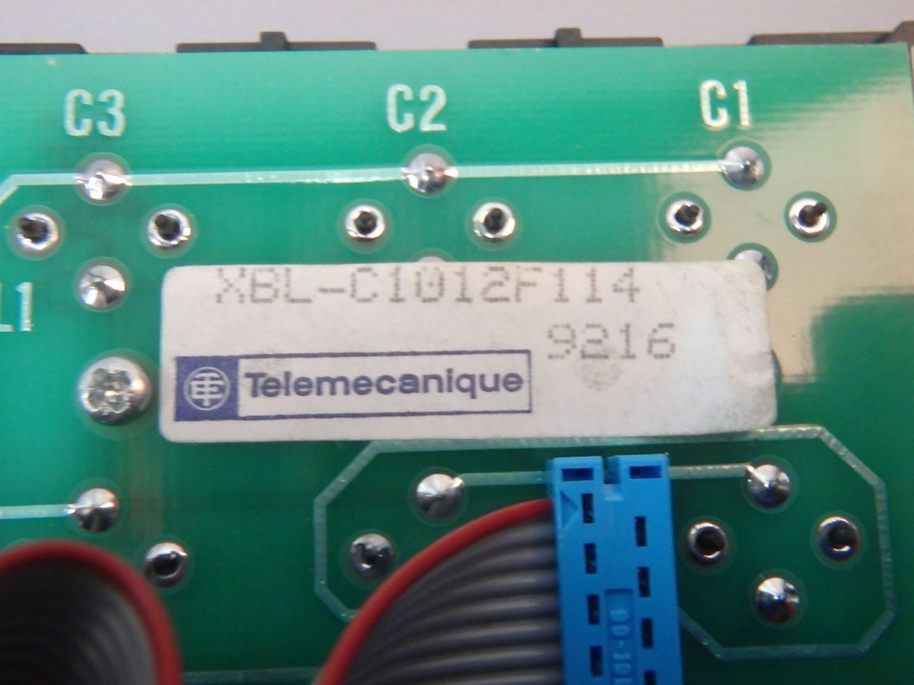 TÉLÉMÉCANIQUE  XBL-C1012F114