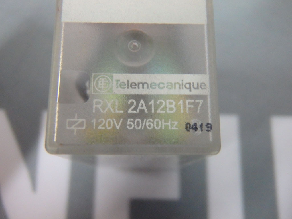 TÉLÉMÉCANIQUE  RXL2A12B1F7
