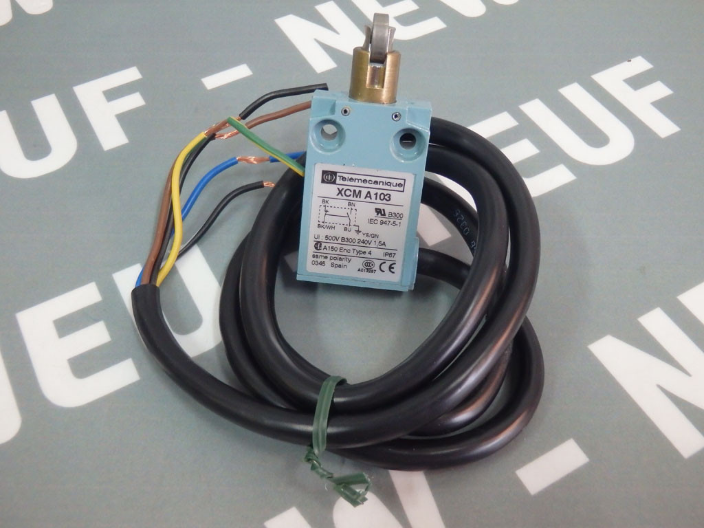 TÉLÉMÉCANIQUE  XCM-A103