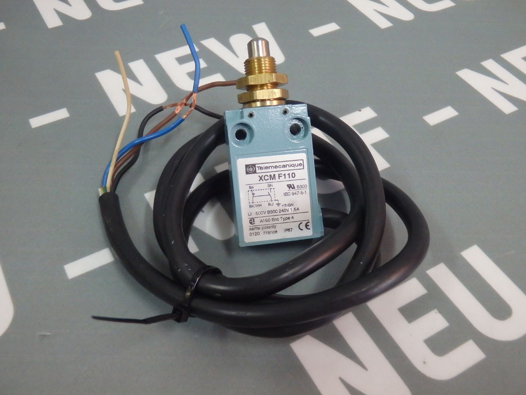 TÉLÉMÉCANIQUE  XCM-F110