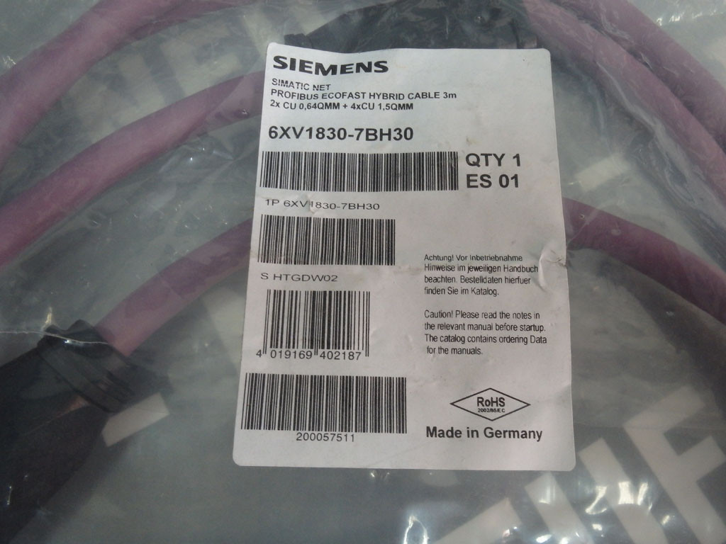 SIEMENS 6XV1830-7BH30