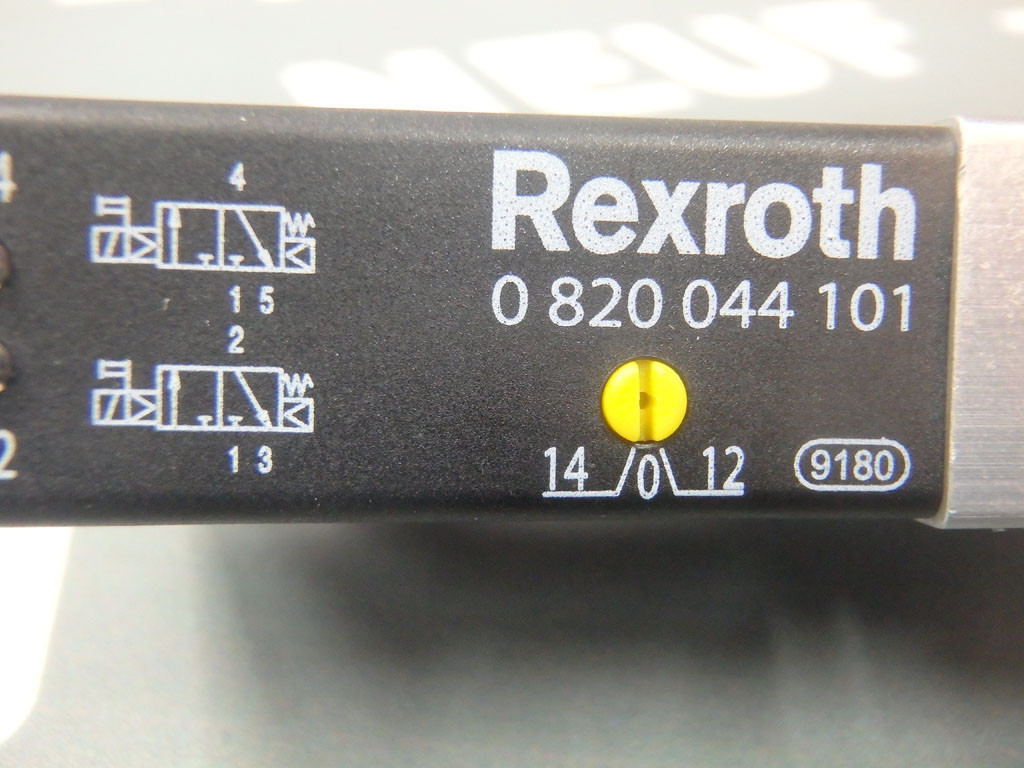 REXROTH 0820044101