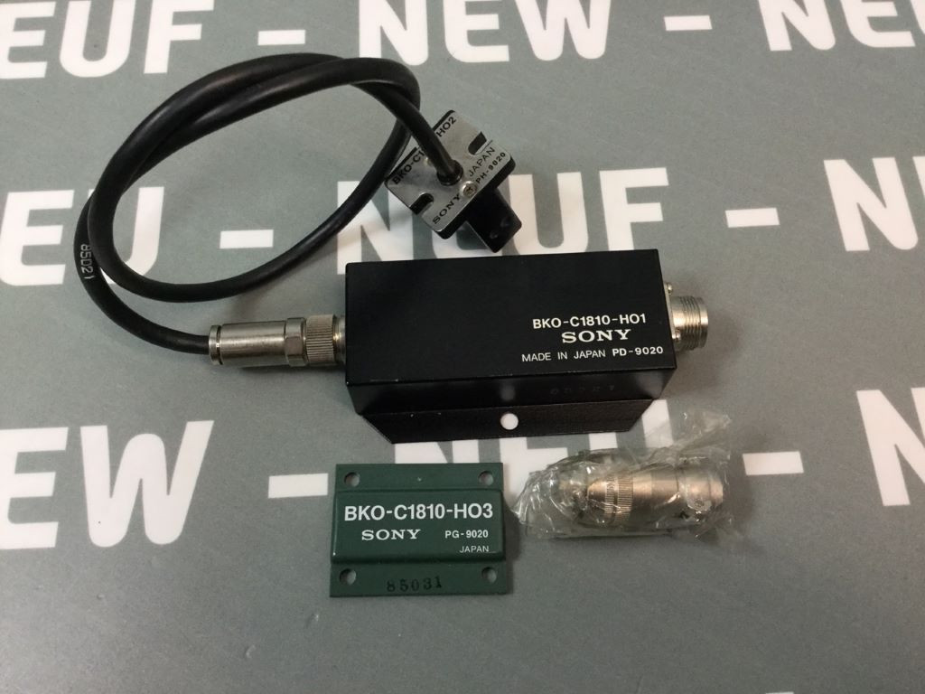 SONY BKO-C1810-H01+BKO-C1810-H02