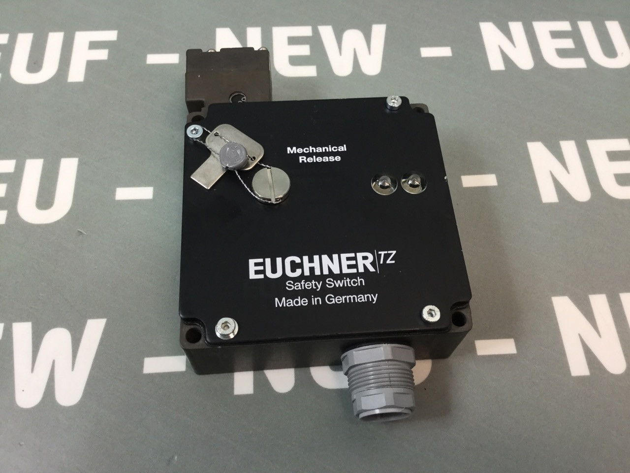 EUCHNER TZ1LE024SR11