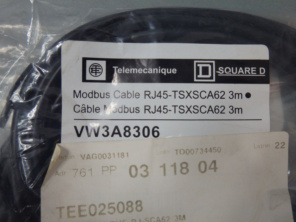 TÉLÉMÉCANIQUE  VW3-A8306