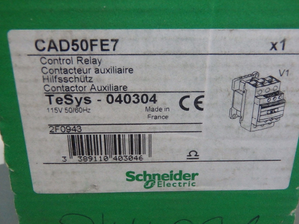 SCHNEIDER  CAD50FE7