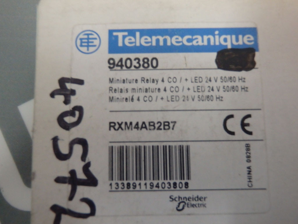TÉLÉMÉCANIQUE  RXM4AB2B7