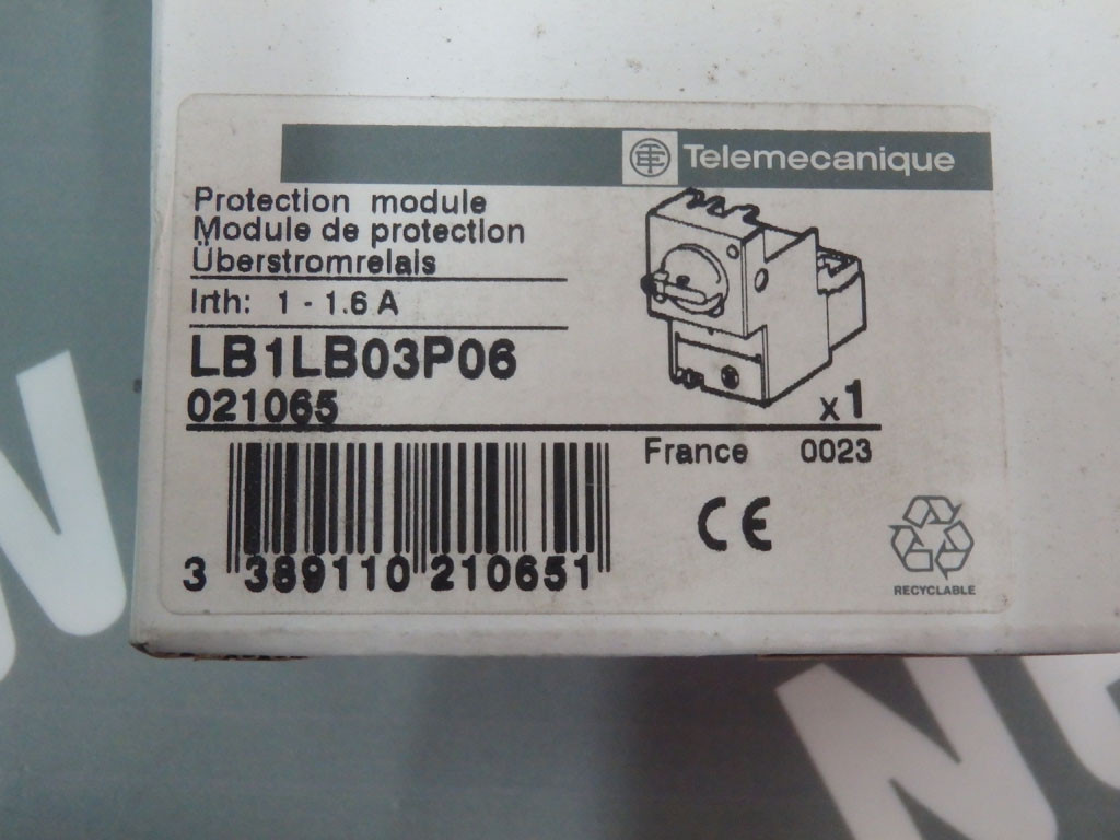 TÉLÉMÉCANIQUE  LB1LB03P06