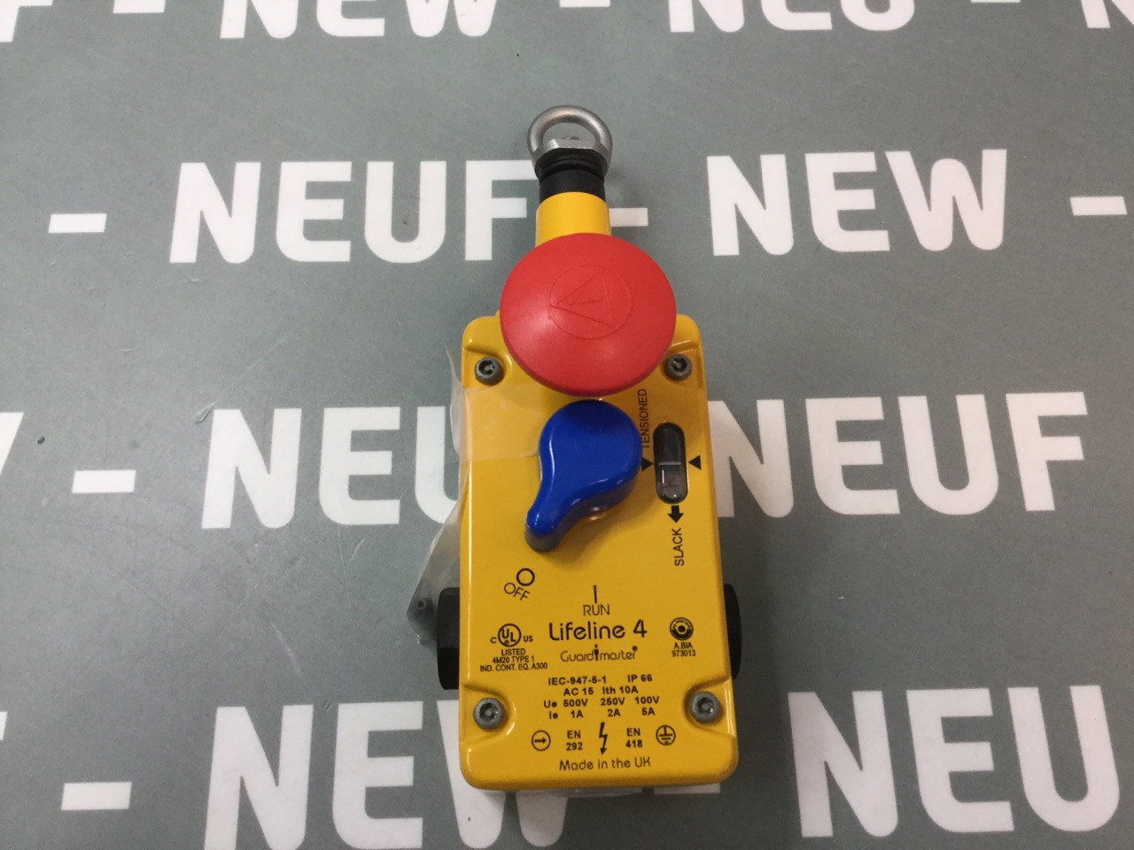 ALLEN-BRADLEY 440E-L13137