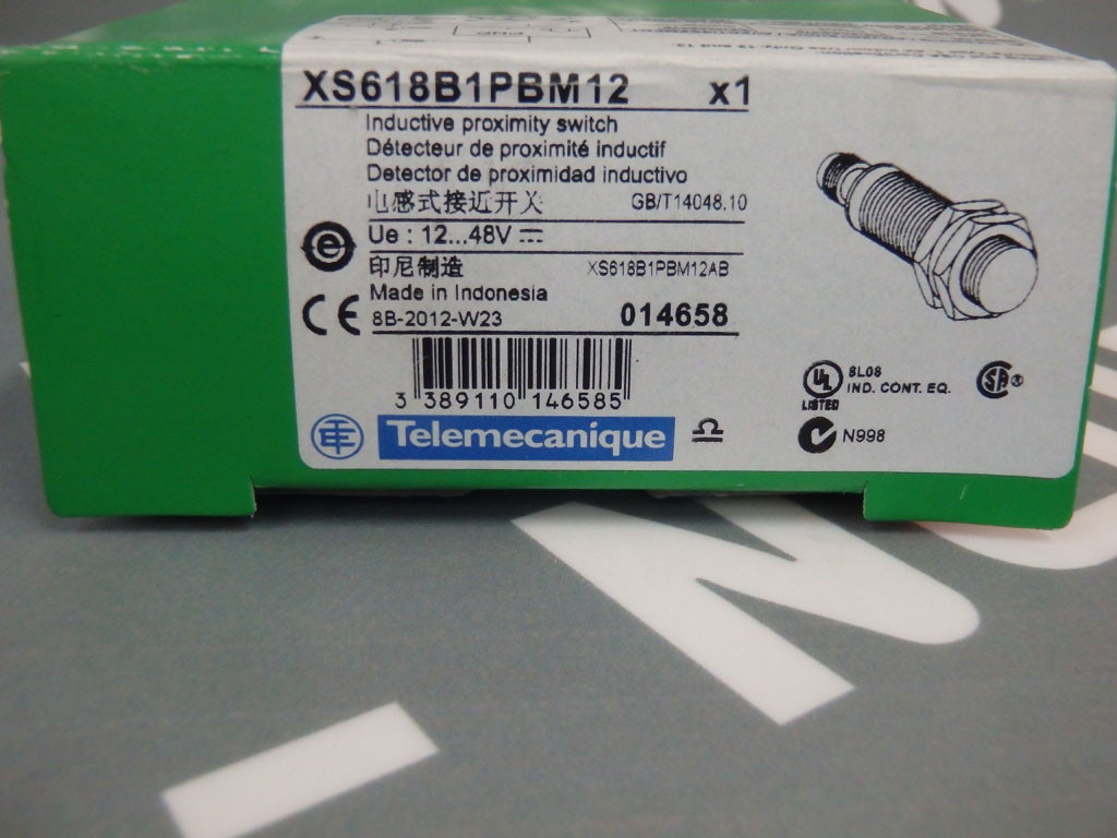 TÉLÉMÉCANIQUE  XS618B1PBM12
