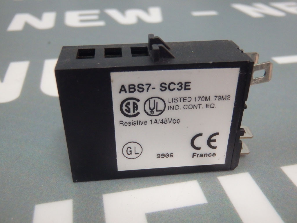 SCHNEIDER  ABS7-SC3E