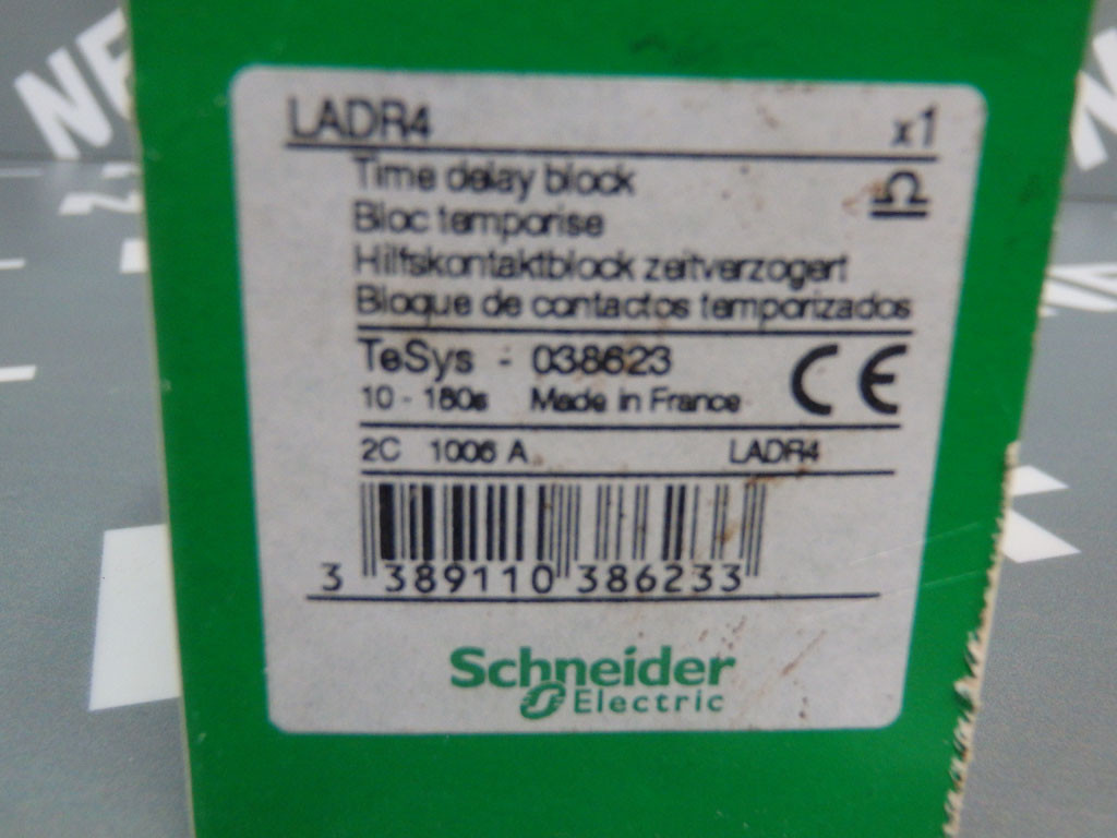 TÉLÉMÉCANIQUE  LADR4