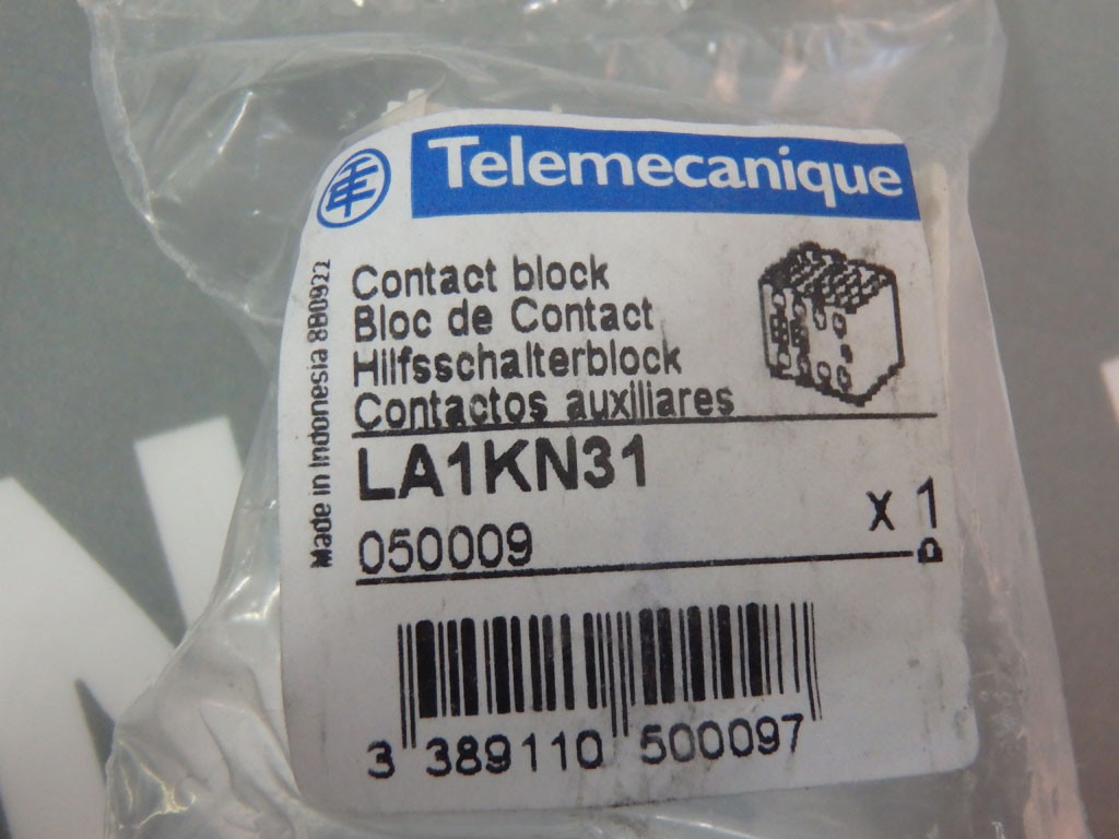 TÉLÉMÉCANIQUE  LA1KN31