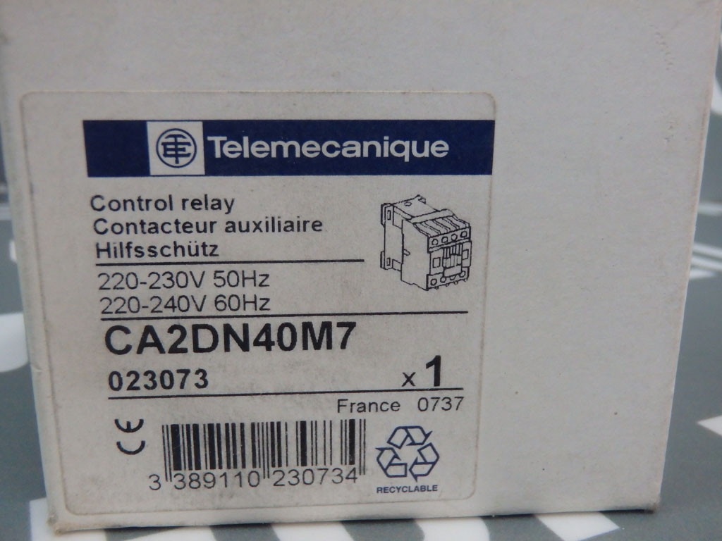 TÉLÉMÉCANIQUE  CA2DN40M7