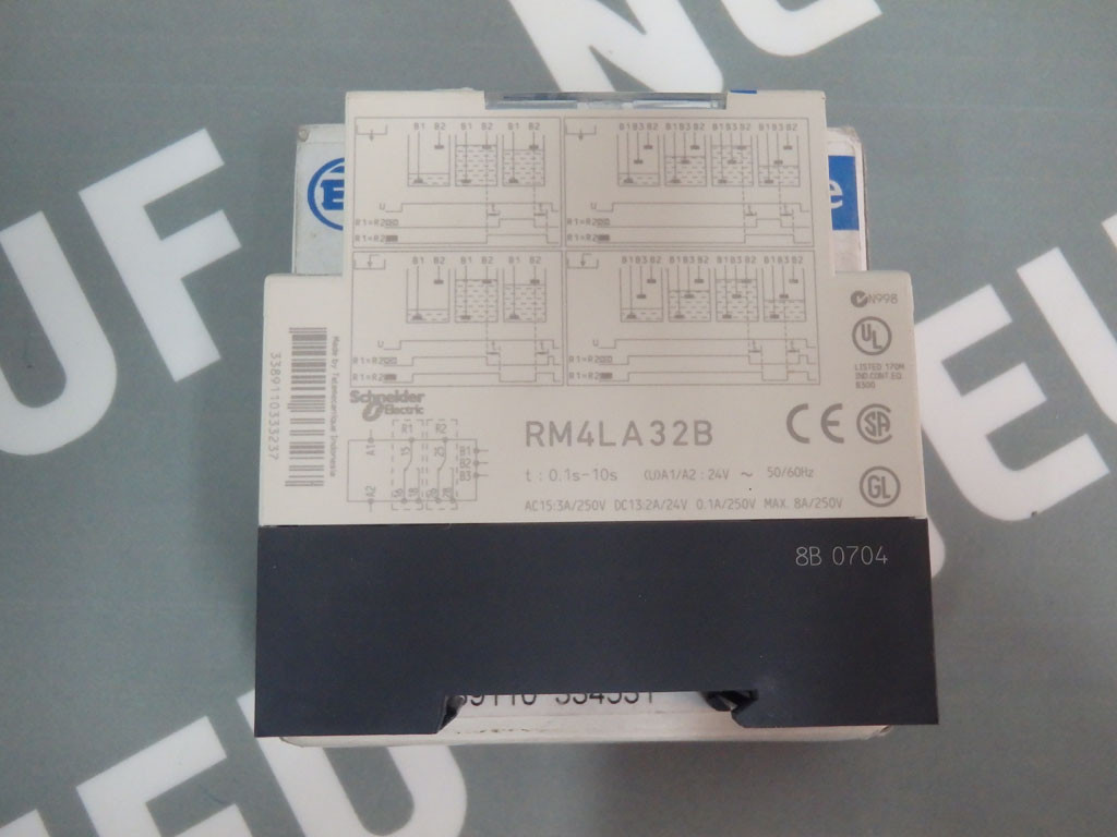 TÉLÉMÉCANIQUE  RM4LA32MW