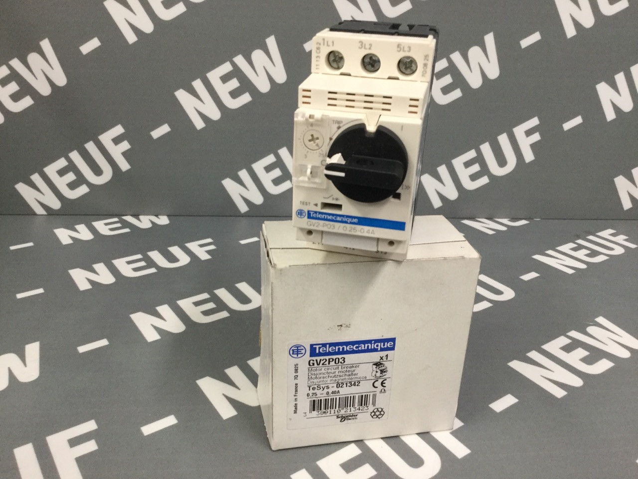 TÉLÉMÉCANIQUE  GV2P03