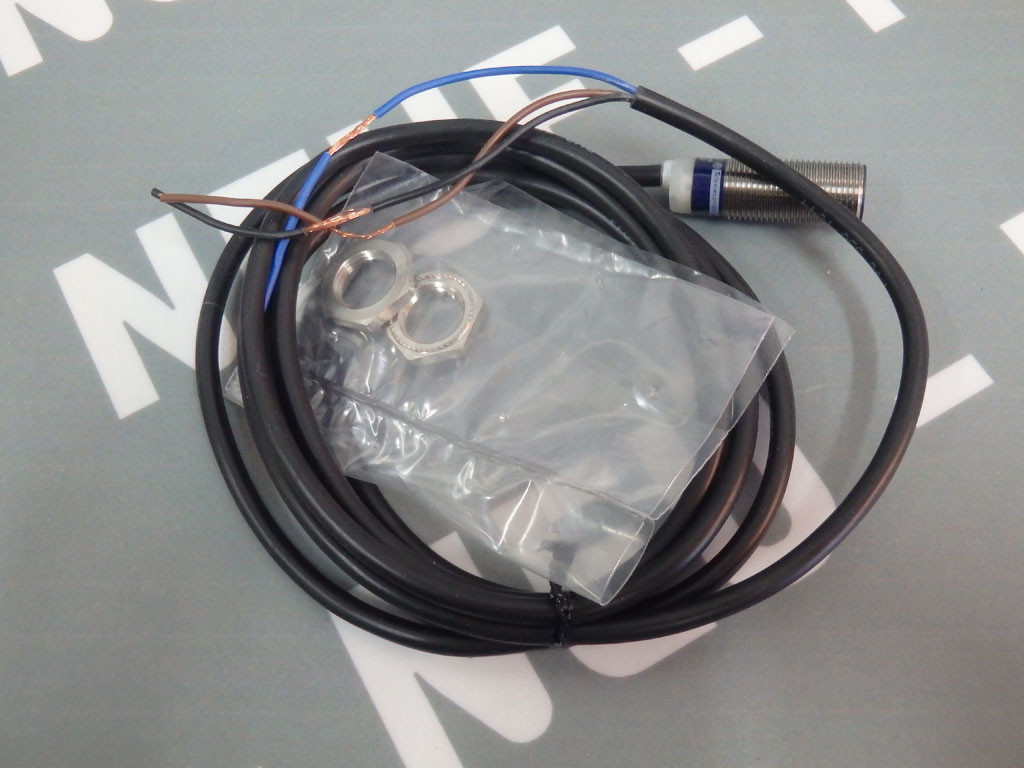 TÉLÉMÉCANIQUE  XS512B1PAL2