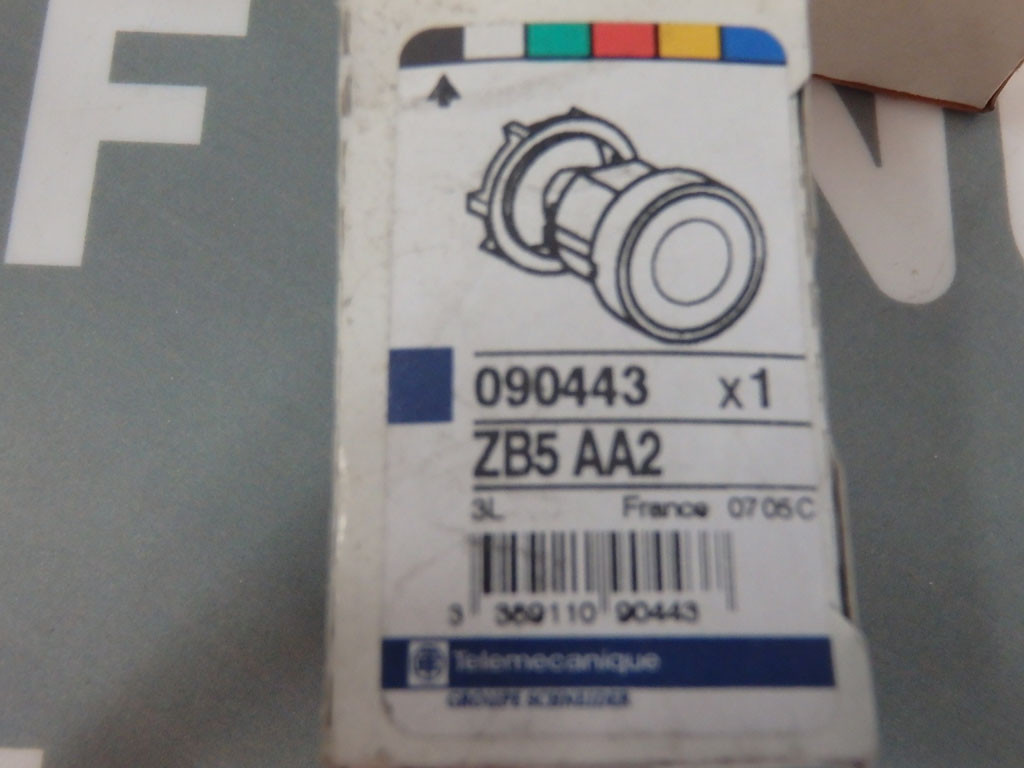 TÉLÉMÉCANIQUE  ZB5AA2