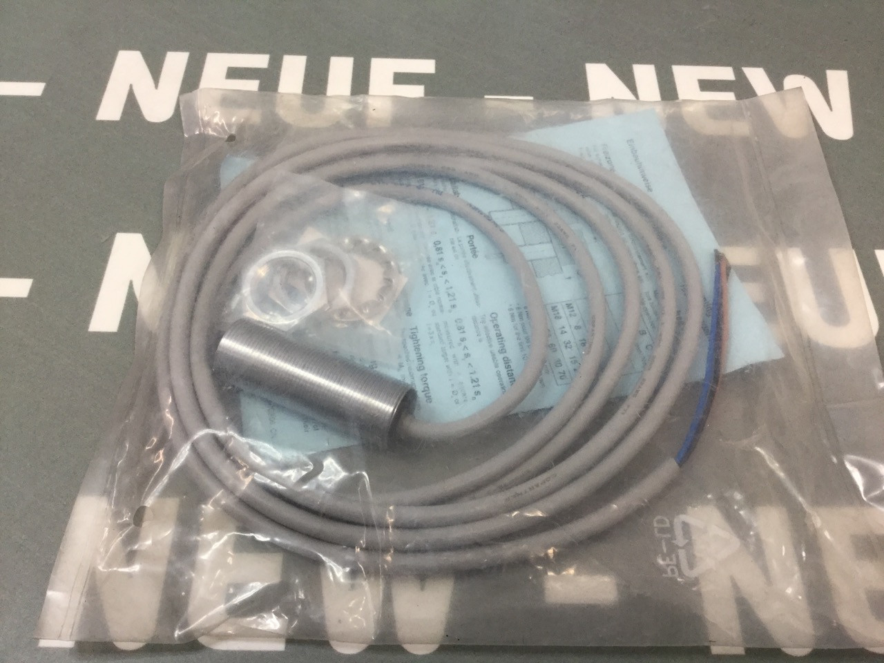 CONTRINEX DW-AD-603-M18