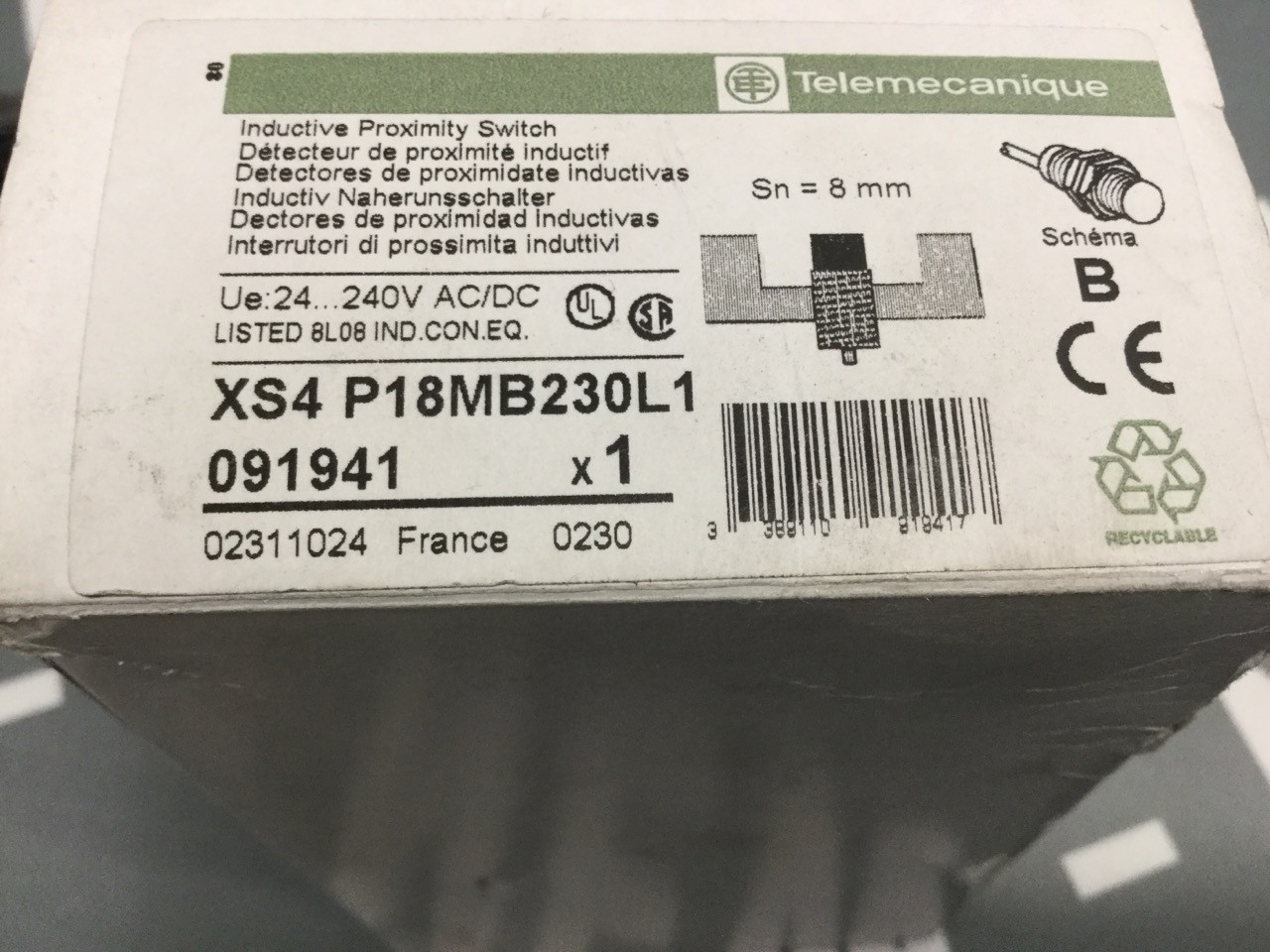 TÉLÉMÉCANIQUE  XS4P18B230L1