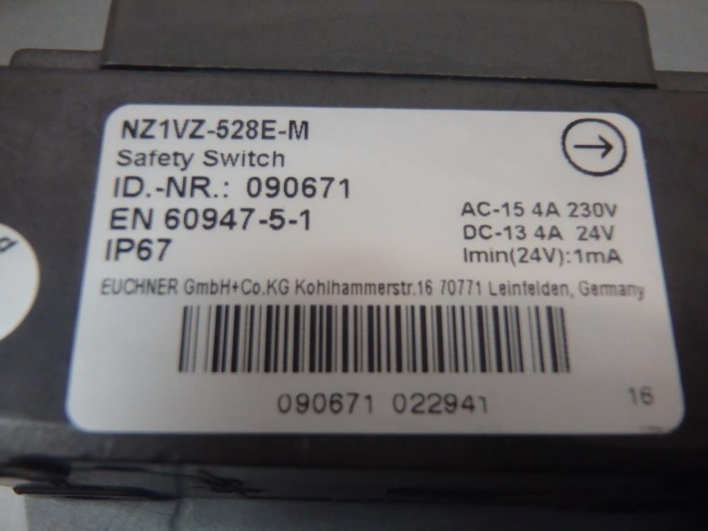 EUCHNER NZ1VZ-528E-M