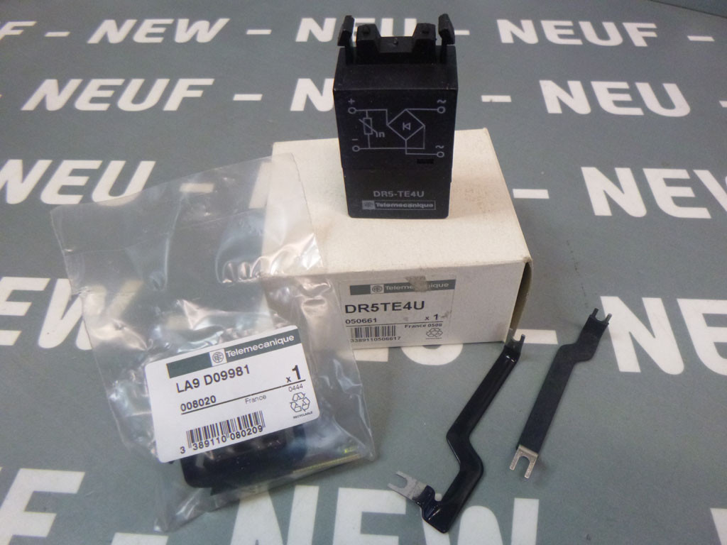 TÉLÉMÉCANIQUE  DR5-TE4U