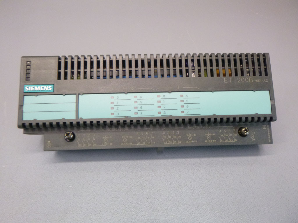 SIEMENS 6ES7131-0HF00-0XB0
