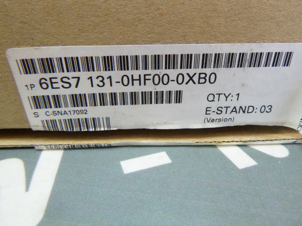 SIEMENS 6ES7131-0HF00-0XB0