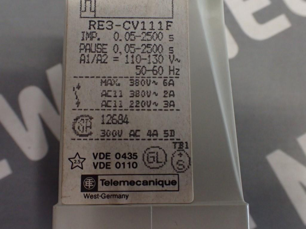 TÉLÉMÉCANIQUE  RE3-CV111F