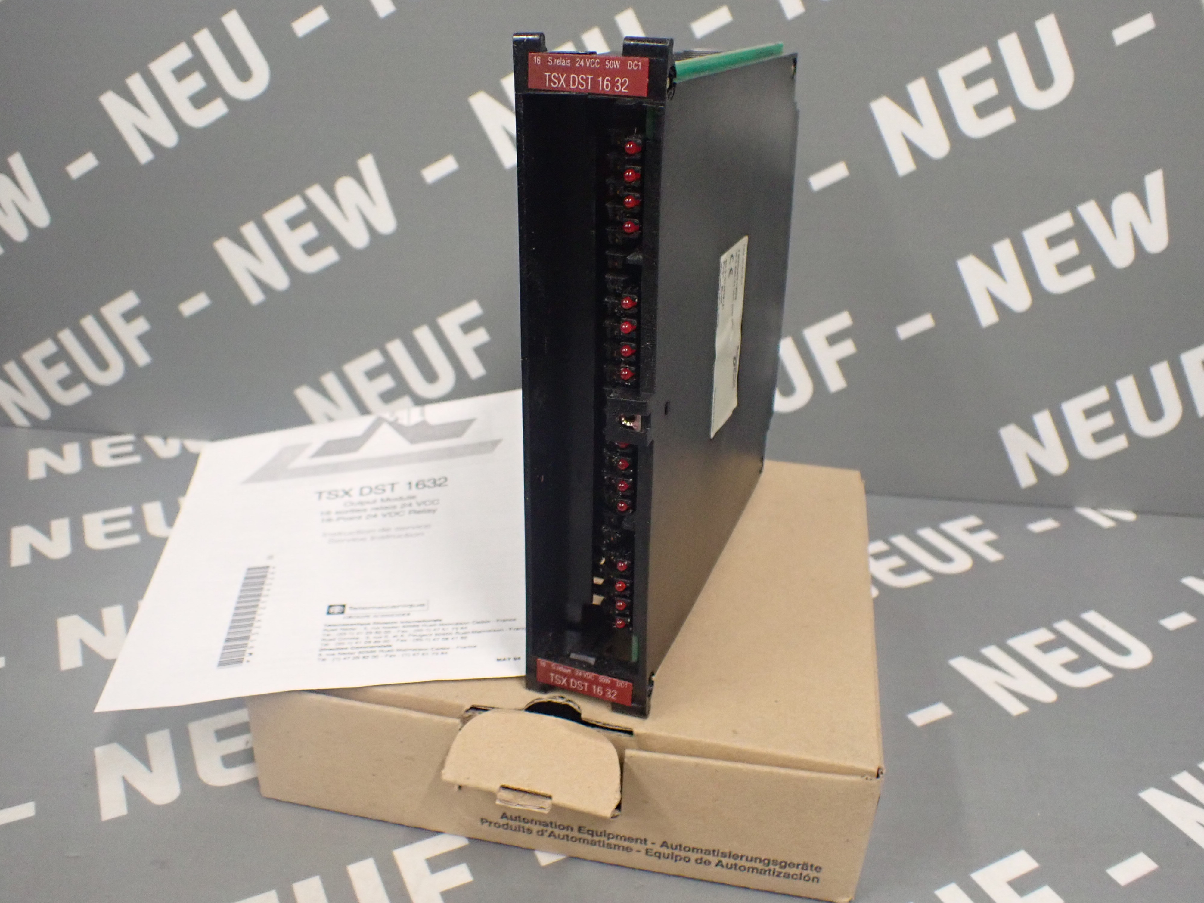 SCHNEIDER  TSXDST1632