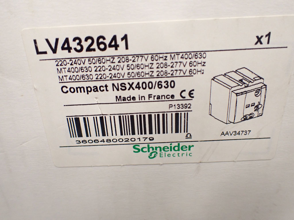 SCHNEIDER  LV432641