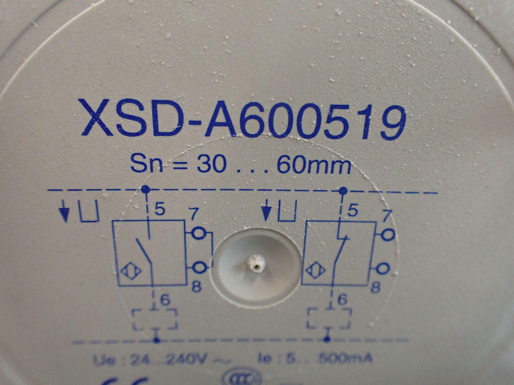 TÉLÉMÉCANIQUE  XSD-A600519