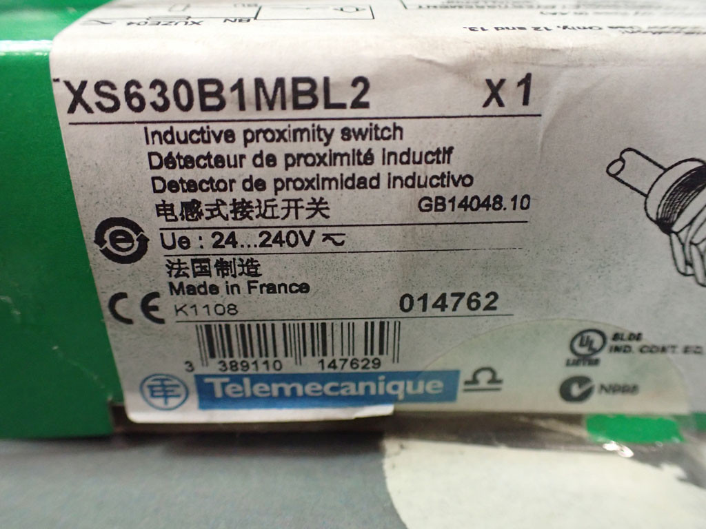 TÉLÉMÉCANIQUE  XS630B1MBL2
