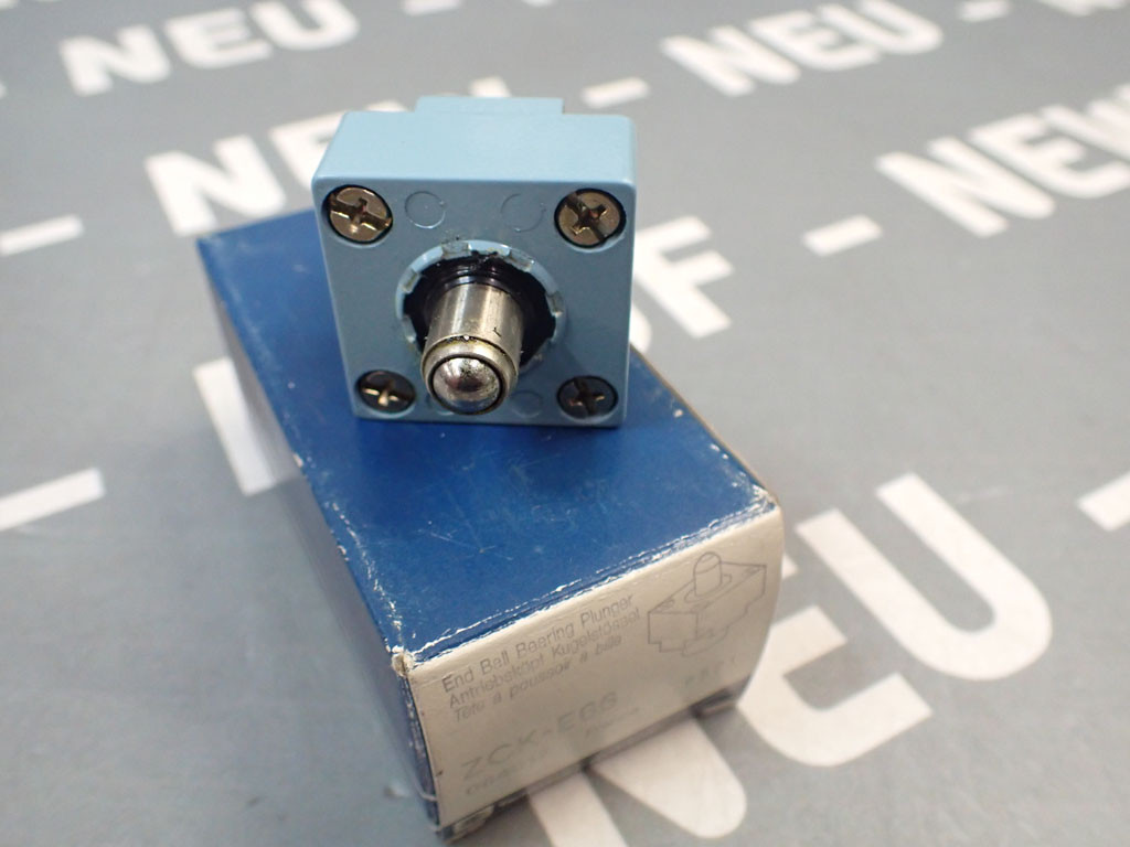 TÉLÉMÉCANIQUE  ZCKE66