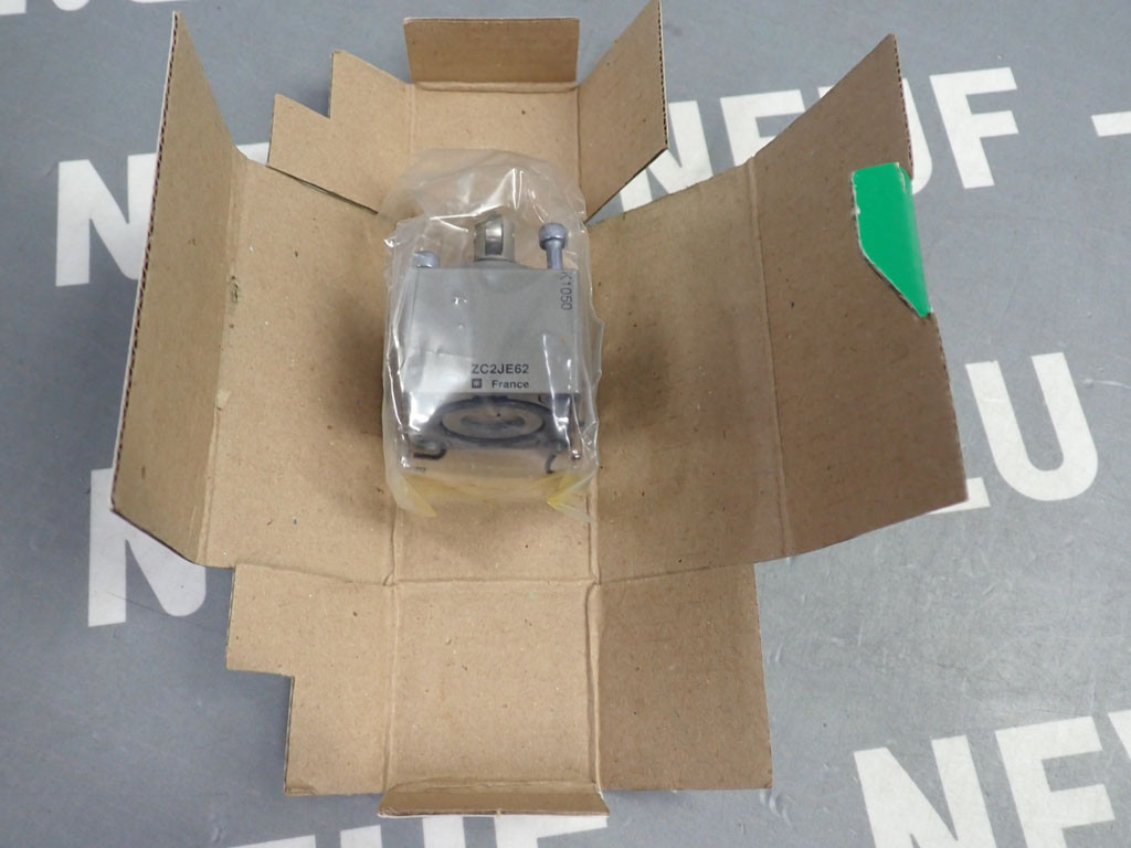 TÉLÉMÉCANIQUE  ZC2JE62