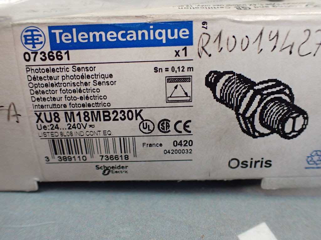TÉLÉMÉCANIQUE  XU8M18MB230K