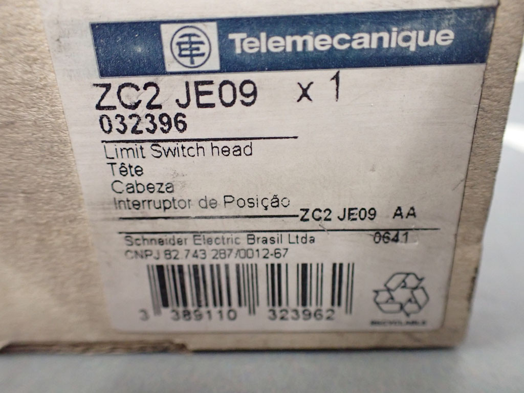 TÉLÉMÉCANIQUE  ZC2JE09