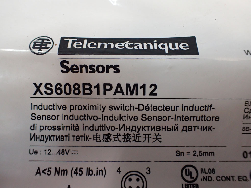 TÉLÉMÉCANIQUE  XS608B1PAM12