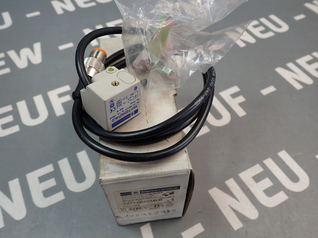 TÉLÉMÉCANIQUE  XS7T2DA214LD