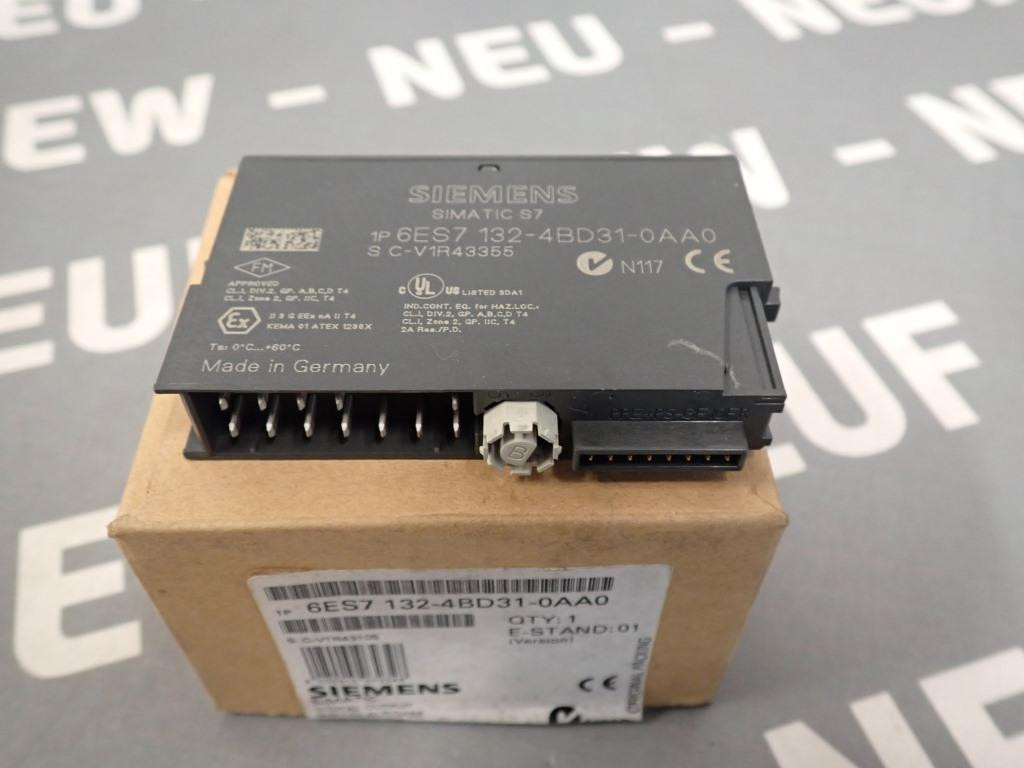 SIEMENS  6ES7132-4BD31-0AA0
