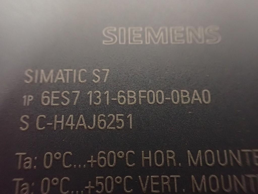 SIEMENS 6ES7131-6BF00-0BA0