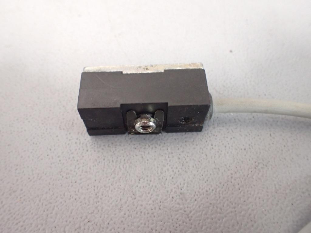 FESTO  SMEO-1LED-24B