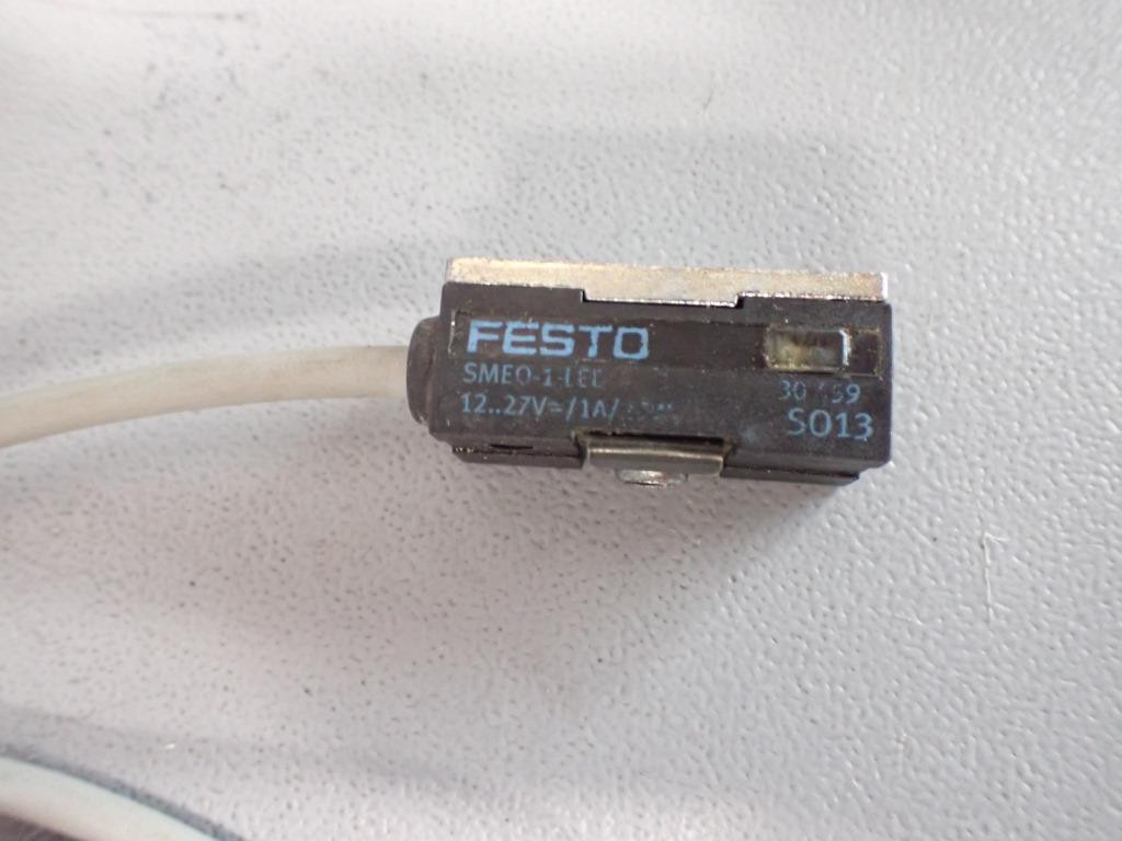 FESTO  SMEO-1LED-24B